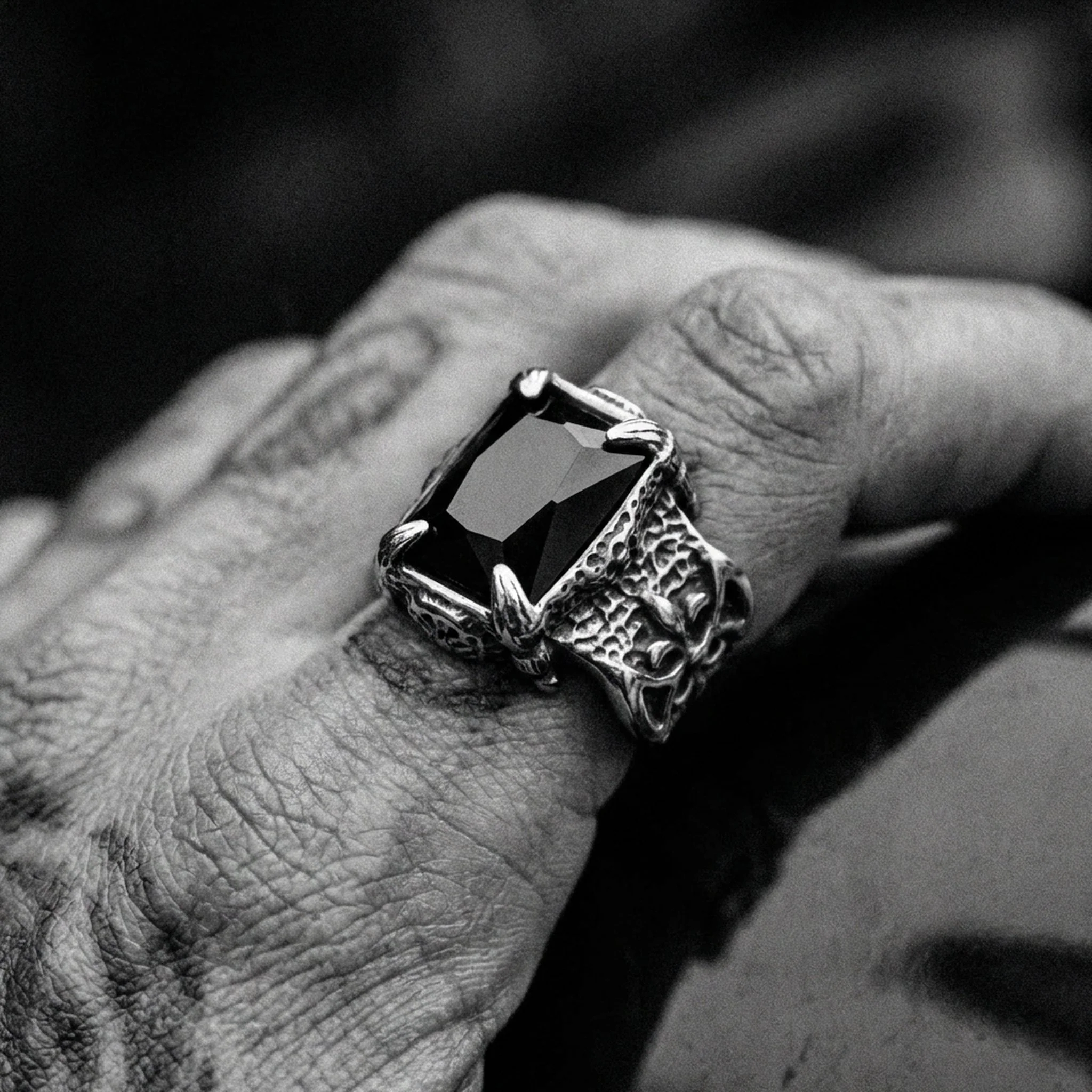 BLACK COFFIN. - Image 2
