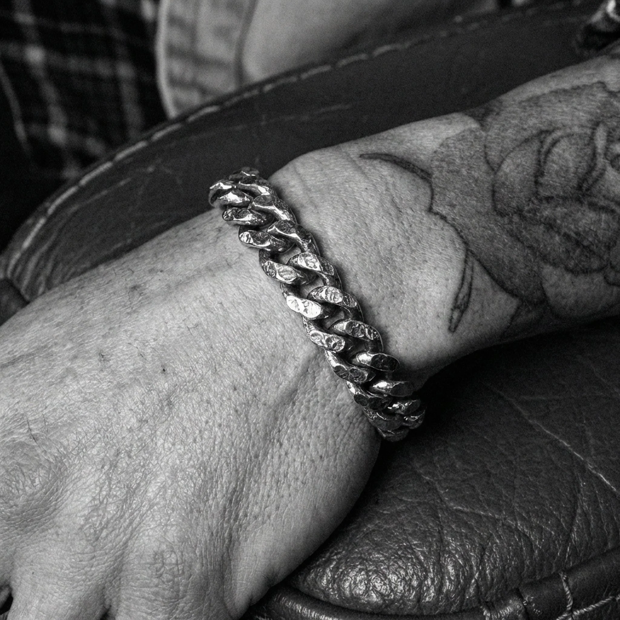 FORGED BIND. - Image 4