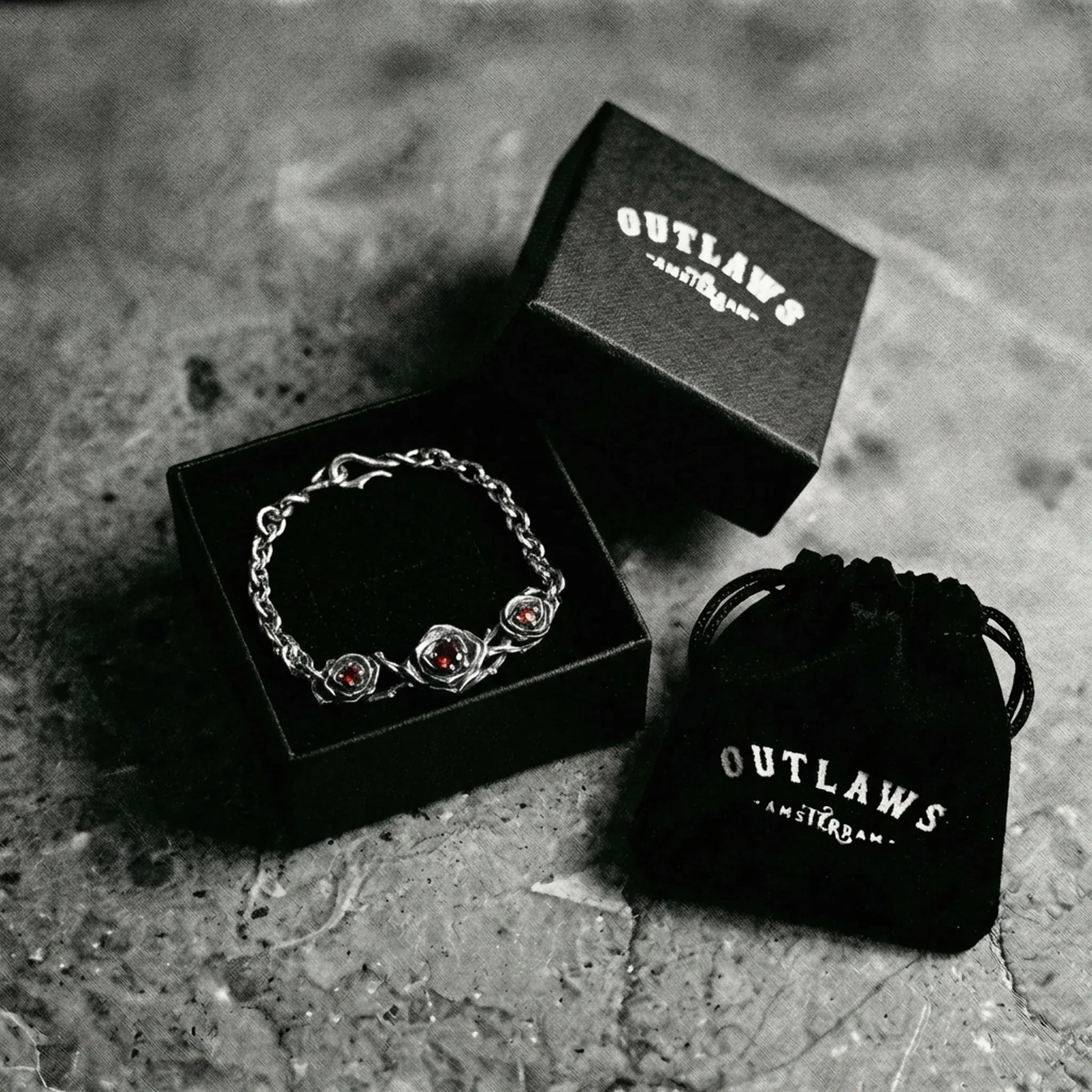 RED ROSES. - 925 STERLING SILVER - Image 5