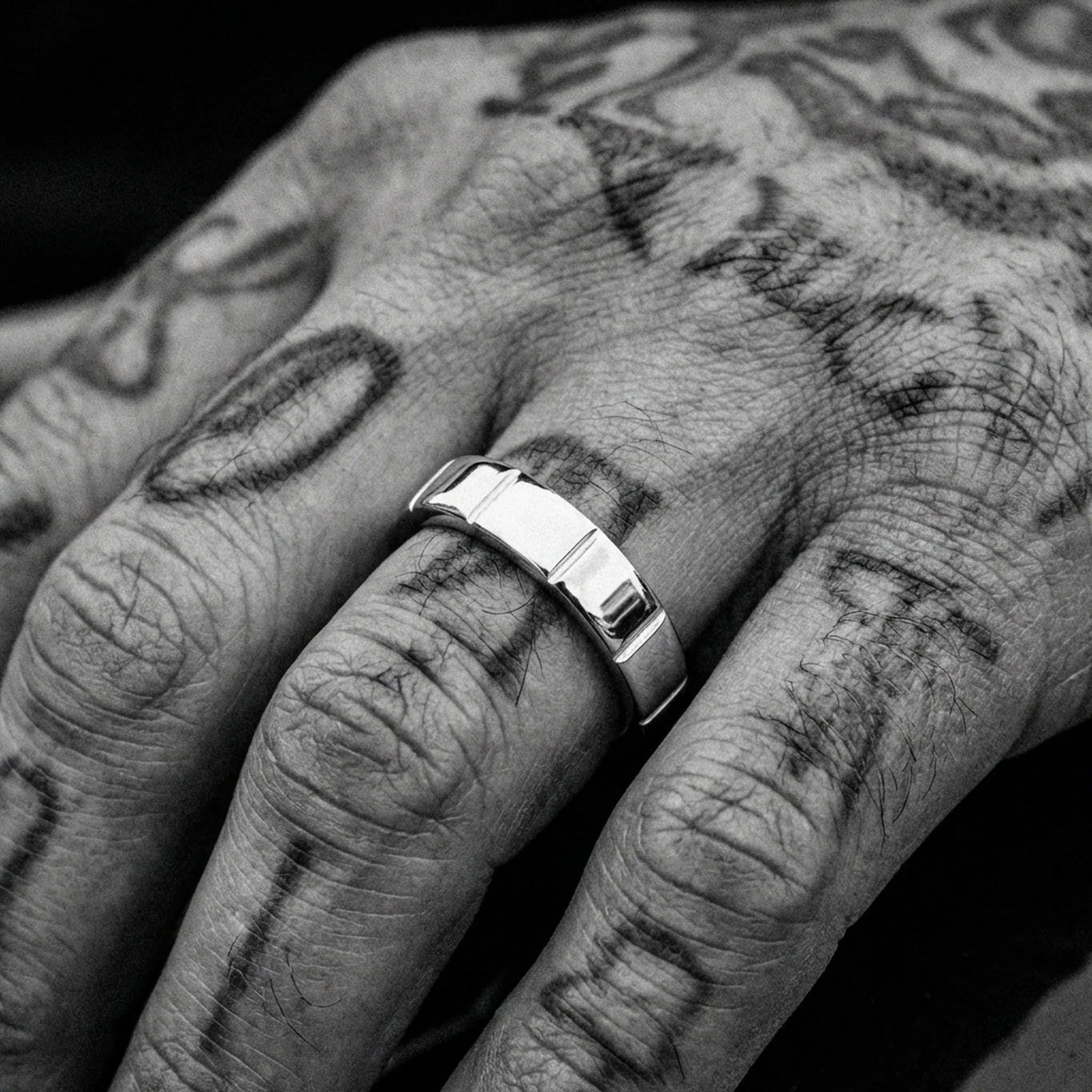 THE STACKER RING. - 925 STERLING SILVER - Image 2